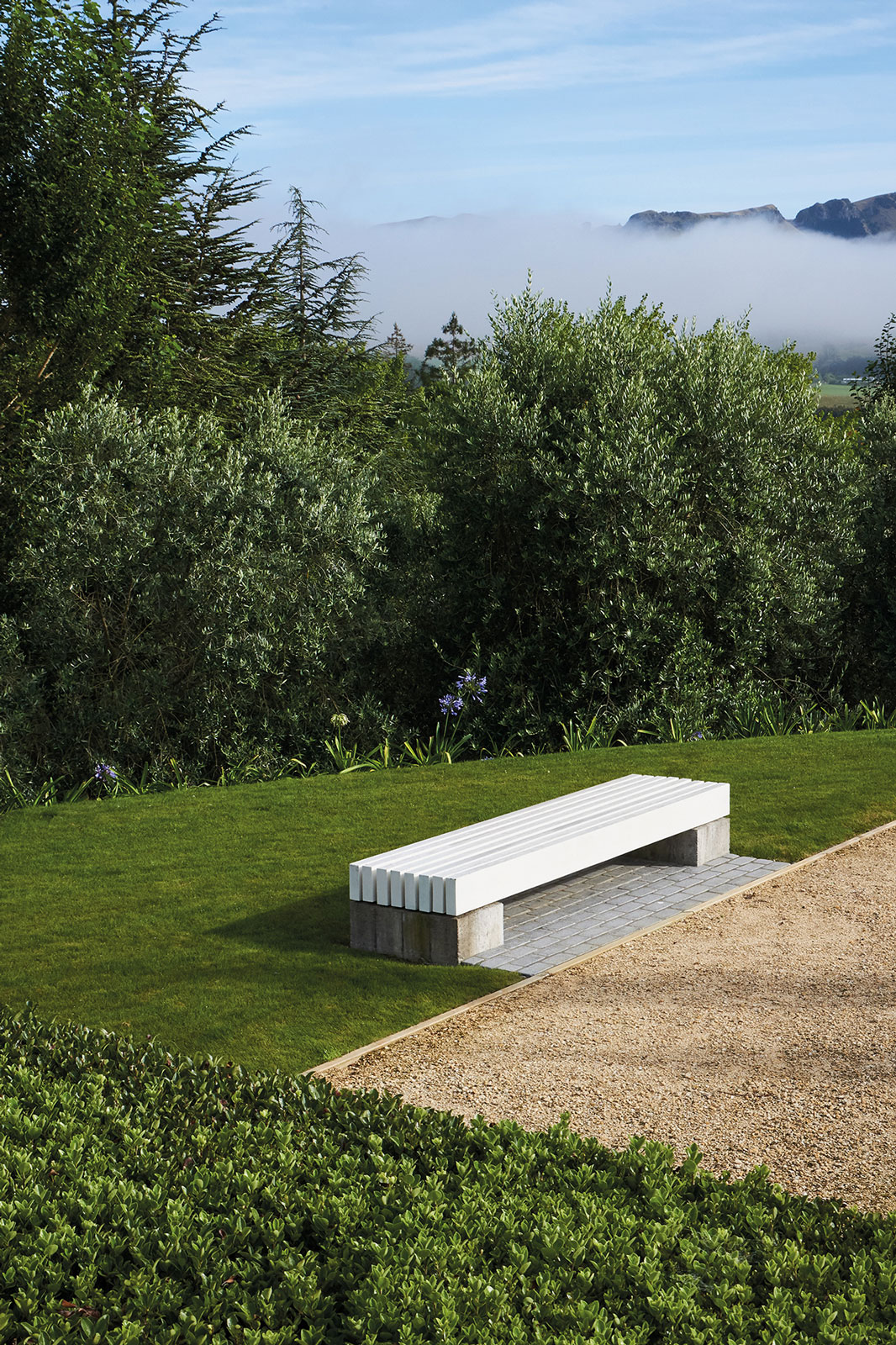 Tahuna, Hawke's Bay. Landscape design by Suzanne Turley Landscapes