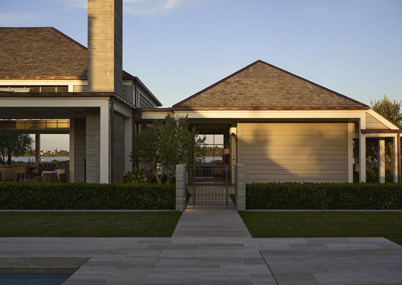 Beachside Retreat, Auckland. Landscape design by Suzanne Turley Landscapes