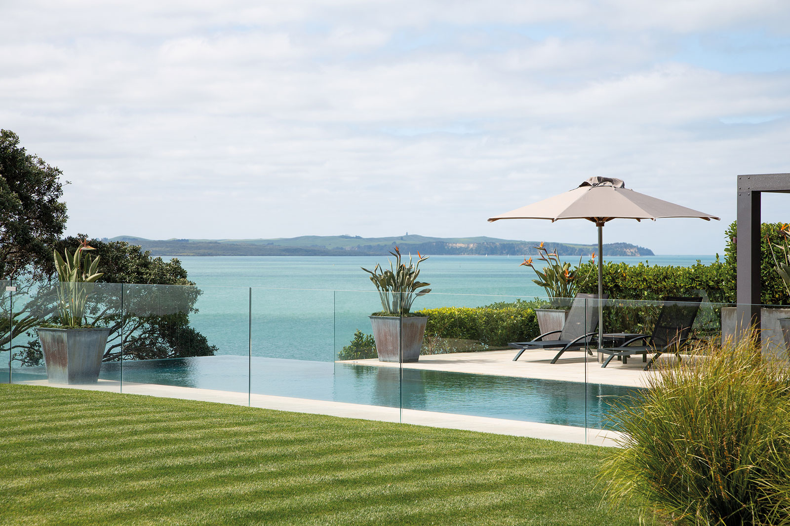 Hanene, Auckland. Landscape design by Suzanne Turley Landscapes