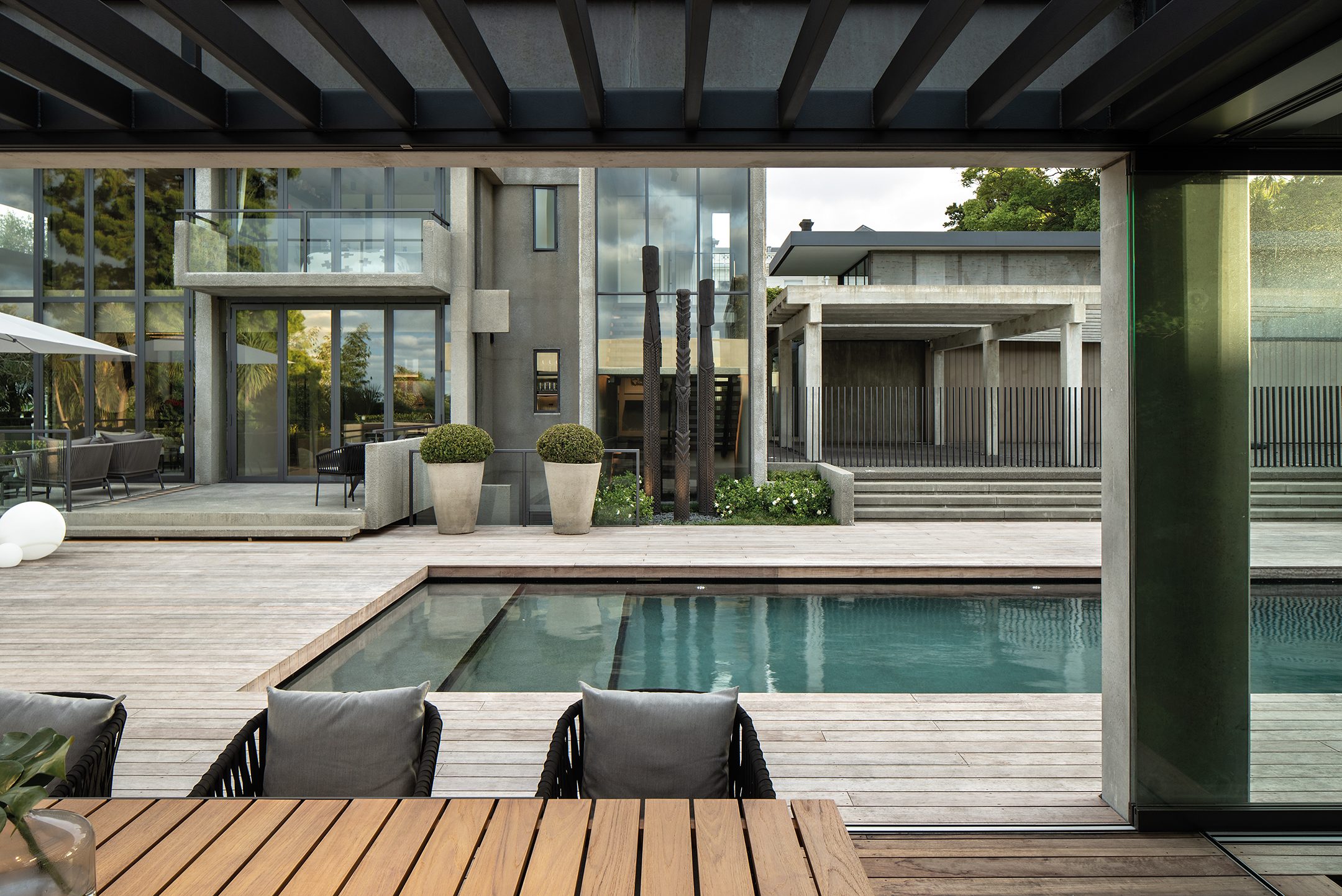 Pool Pavilion, Auckland. Landscape design by Suzanne Turley Landscapes