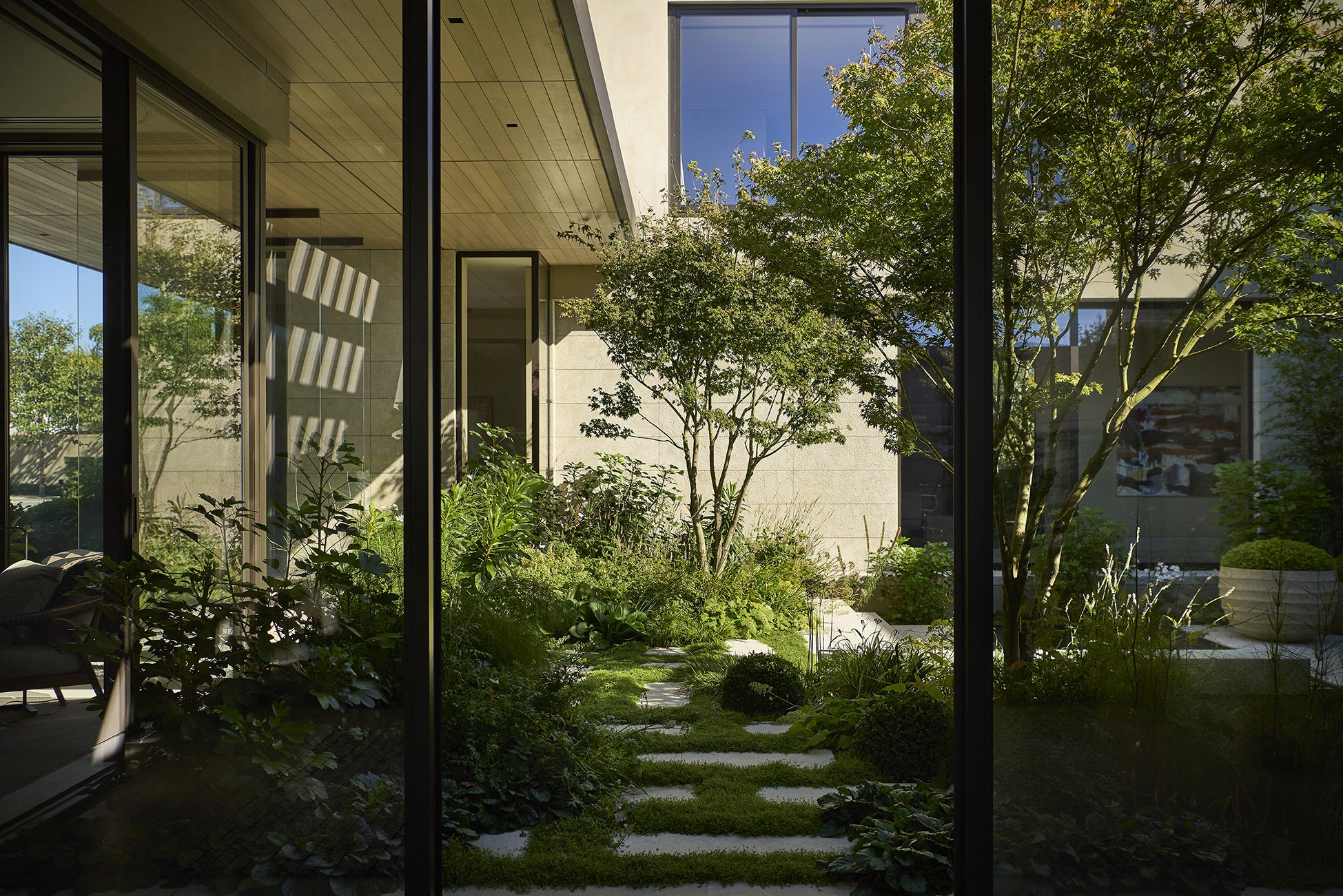 Garden House, Auckland. Landscape design by Suzanne Turley Landscapes