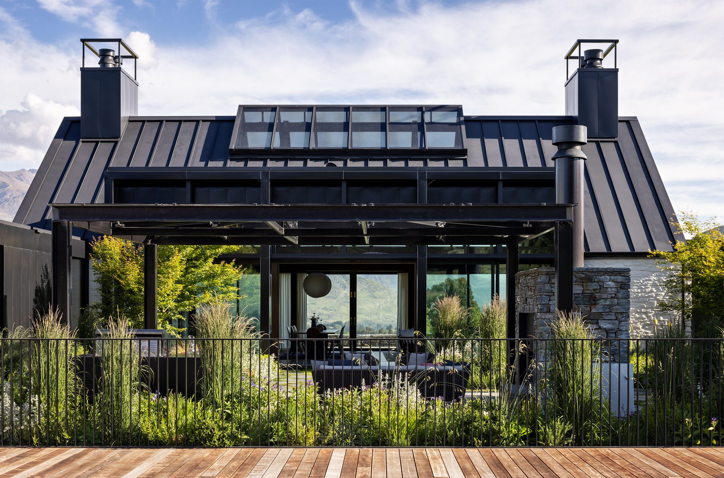 Speargrass House, Queenstown. Landscape design by Suzanne Turley Landscapes