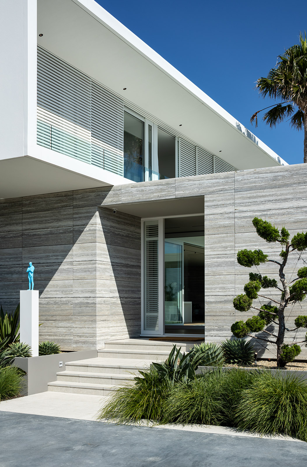 Hollywood Oasis, Hawke's Bay. Landscape design by Suzanne Turley Landscapes