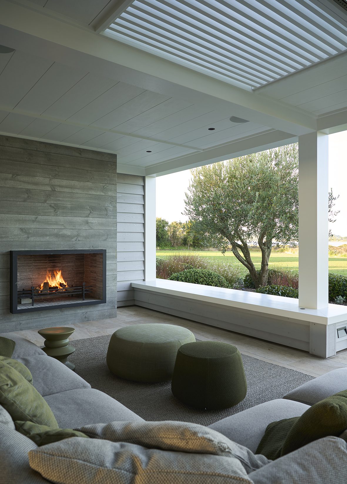 Beachside Retreat, Auckland. Landscape design by Suzanne Turley Landscapes