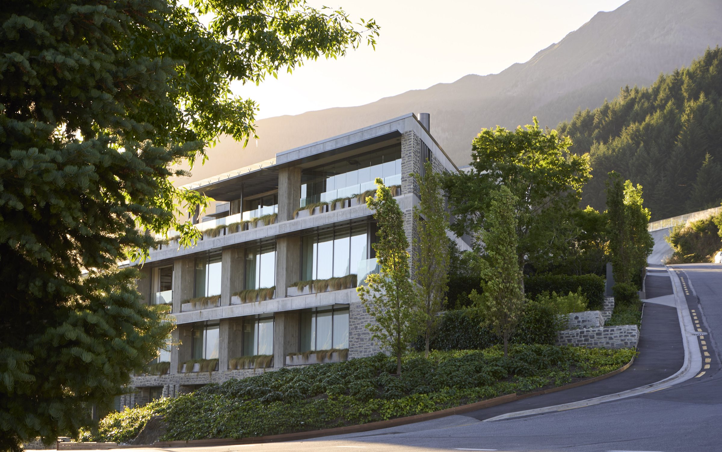 Roki, Queenstown. Landscape design by Suzanne Turley Landscapes
