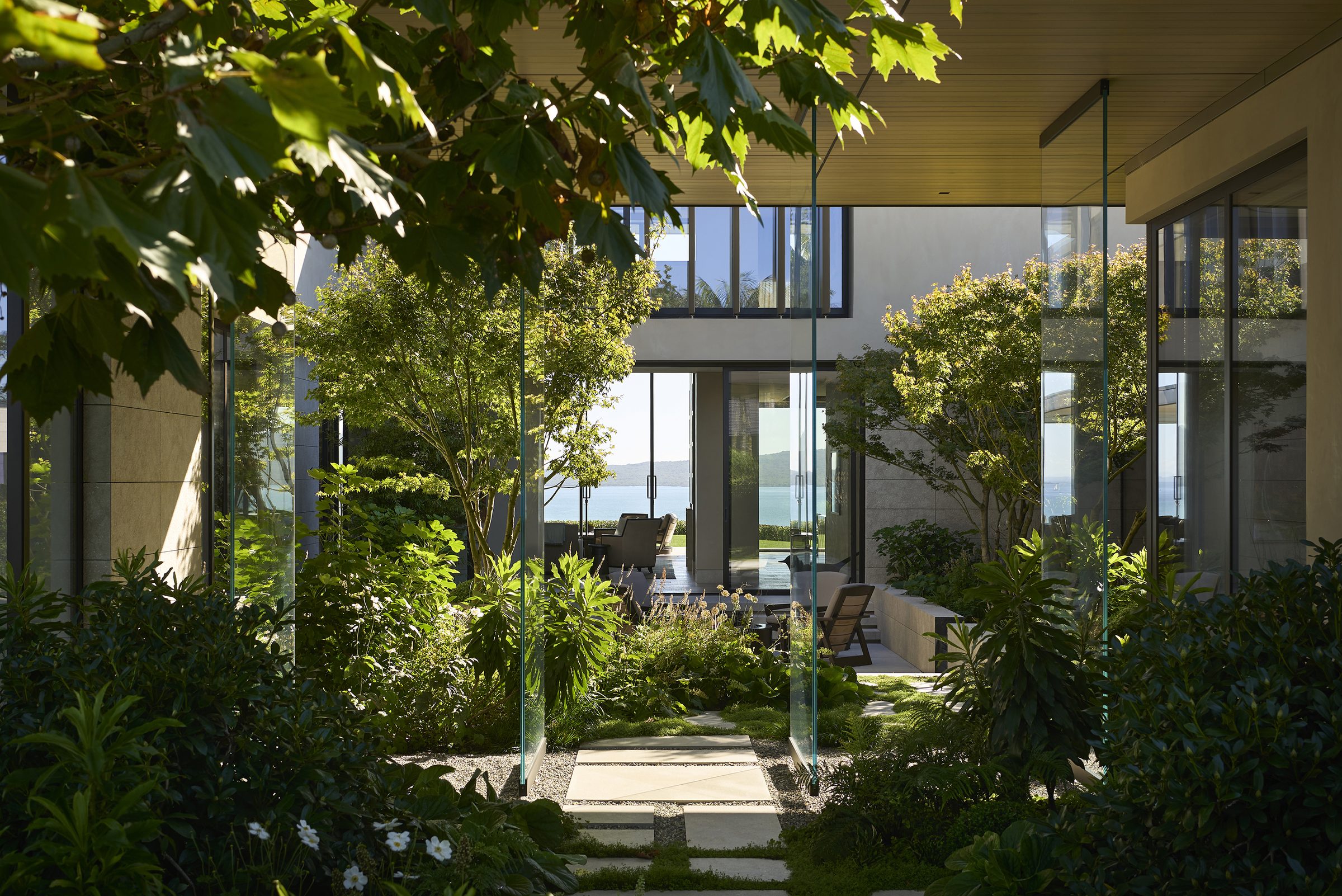 Garden House, Auckland. Landscape design by Suzanne Turley Landscapes