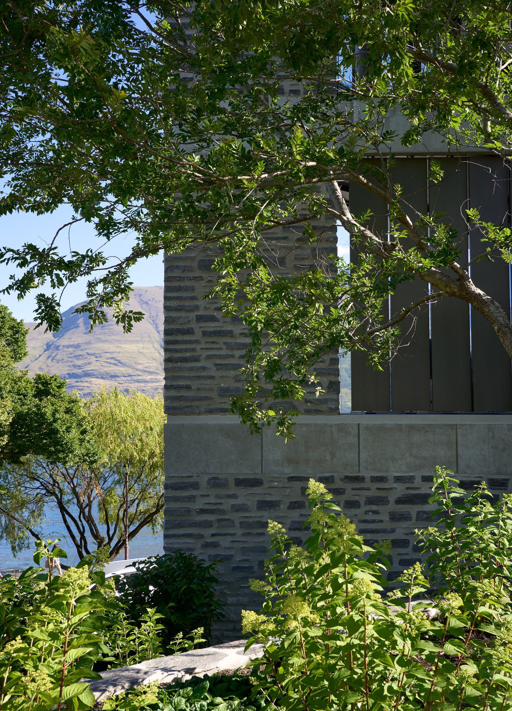 Roki, Queenstown. Landscape design by Suzanne Turley Landscapes
