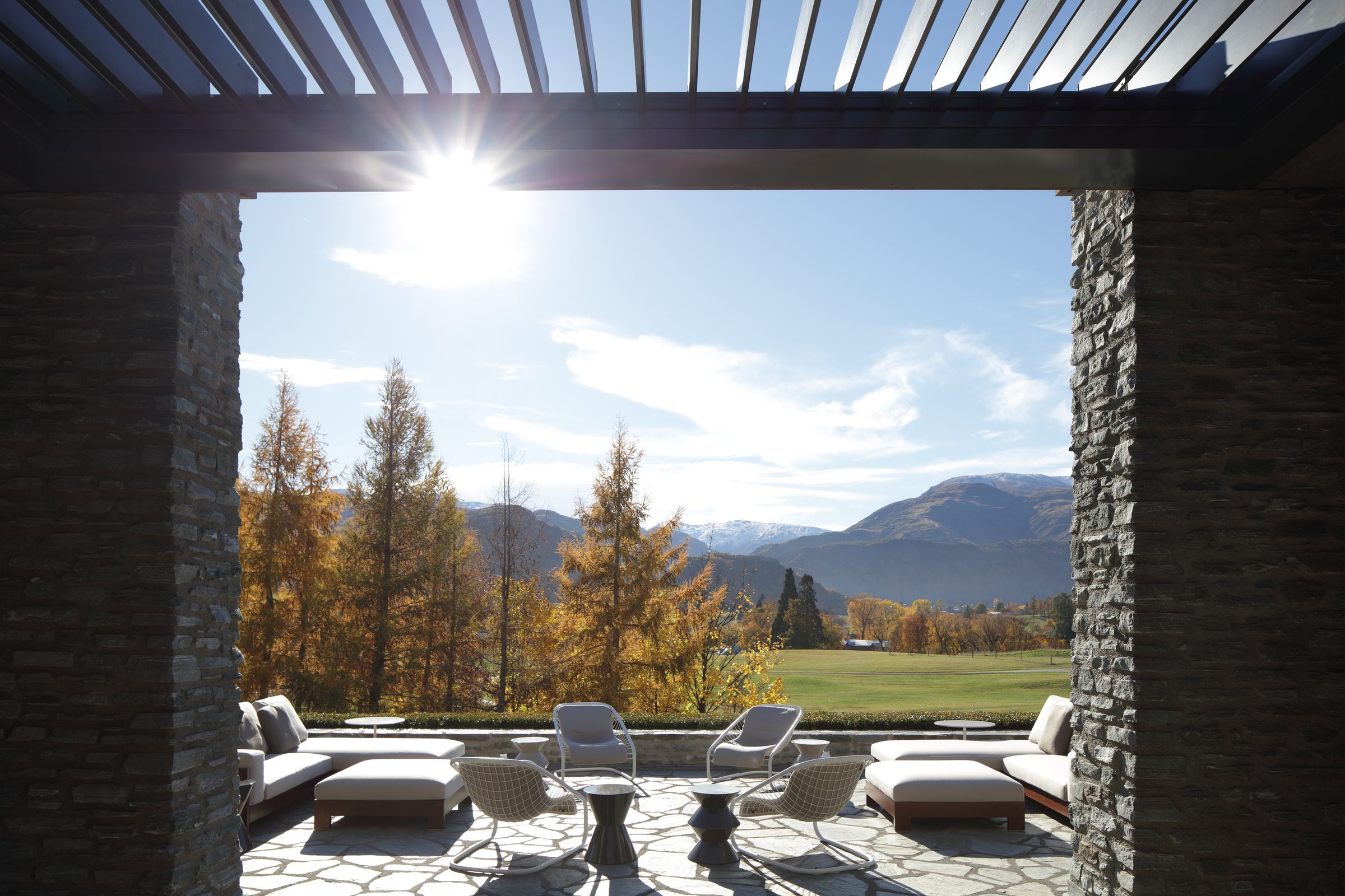 Alpine Lodge, Queenstown. Landscape design by Suzanne Turley Landscapes