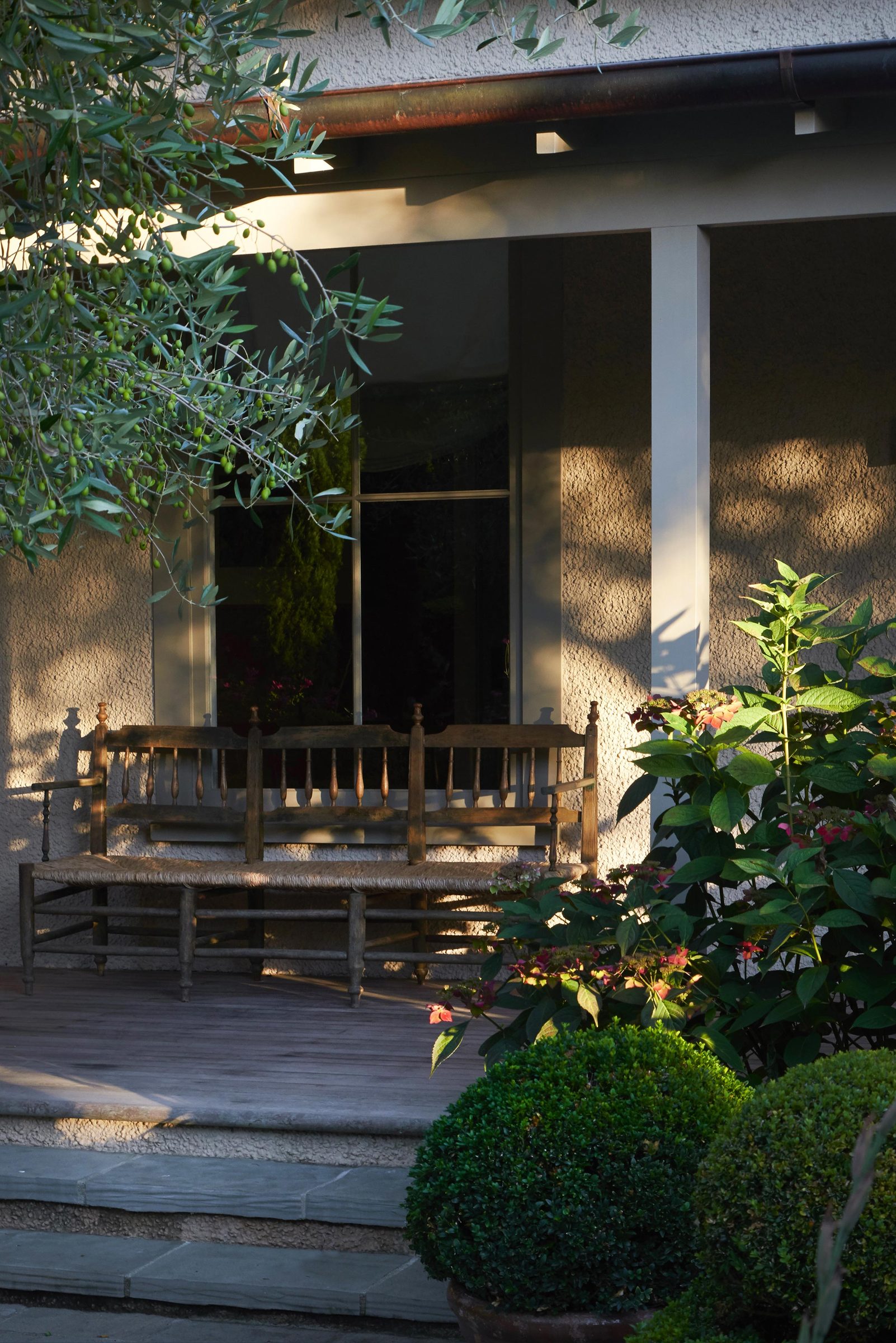 Paretai, Hawke's Bay. Landscape design by Suzanne Turley Landscapes