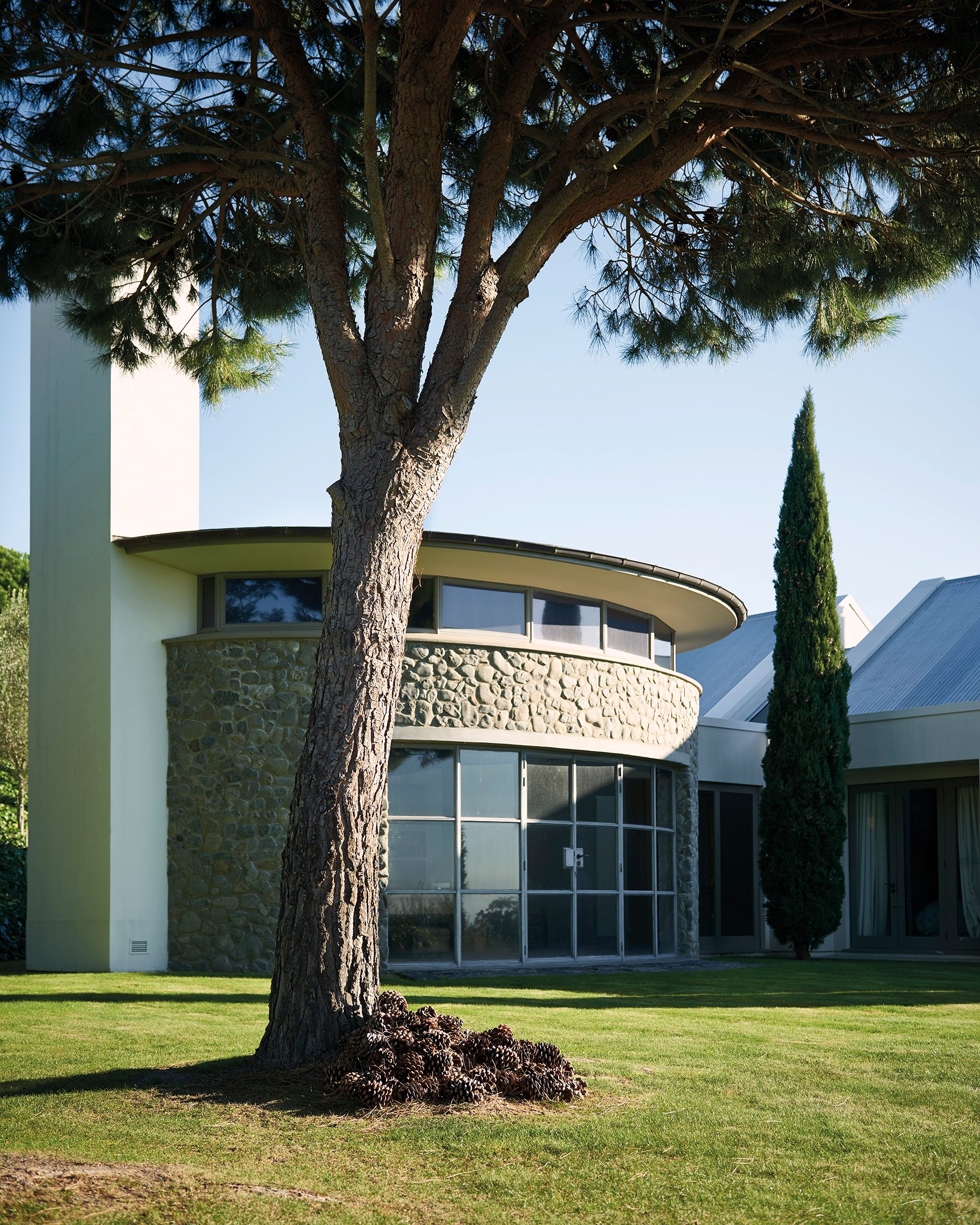 Te Mata, Hawke's Bay. Landscape design by Suzanne Turley Landscapes