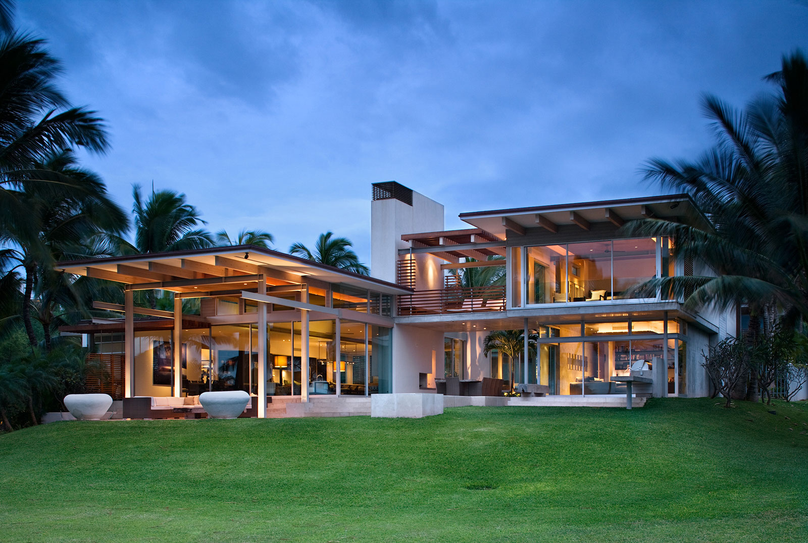 Hawaii Beach House, Maui. Landscape design by Suzanne Turley Landscapes