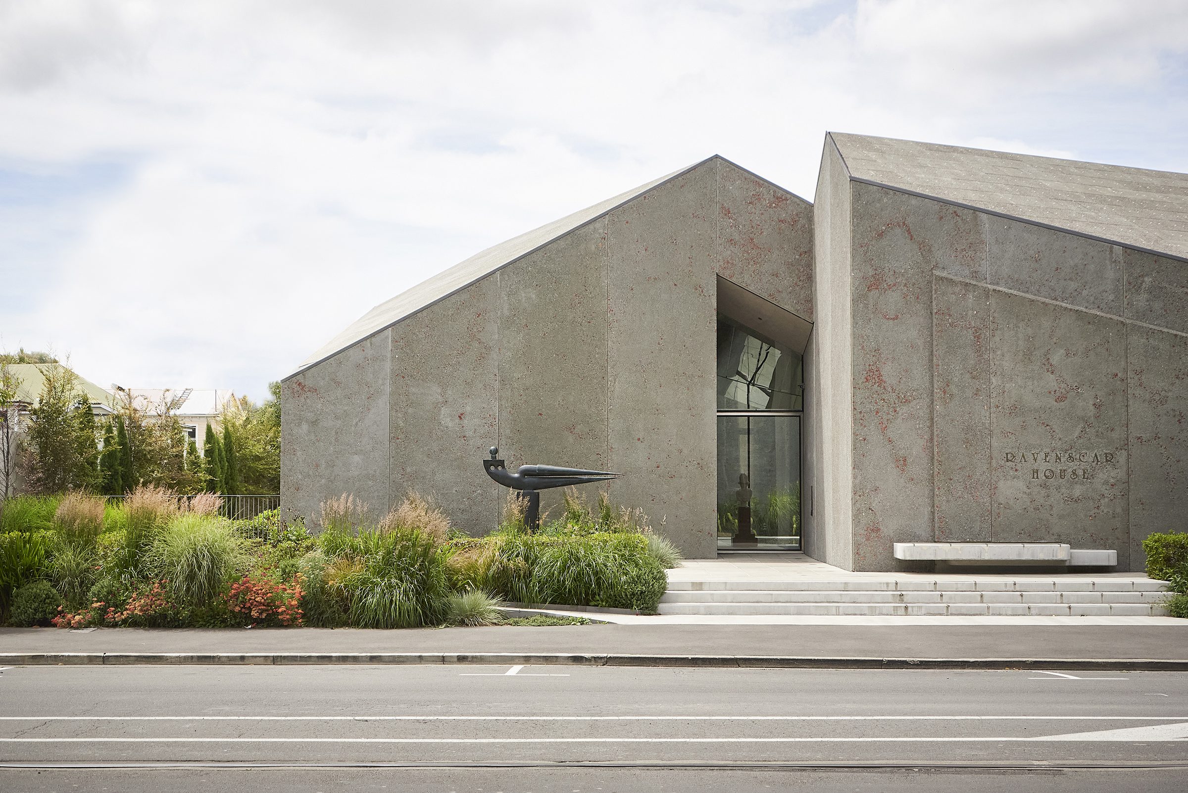 Ravenscar, Christchurch. Landscape design by Suzanne Turley Landscapes
