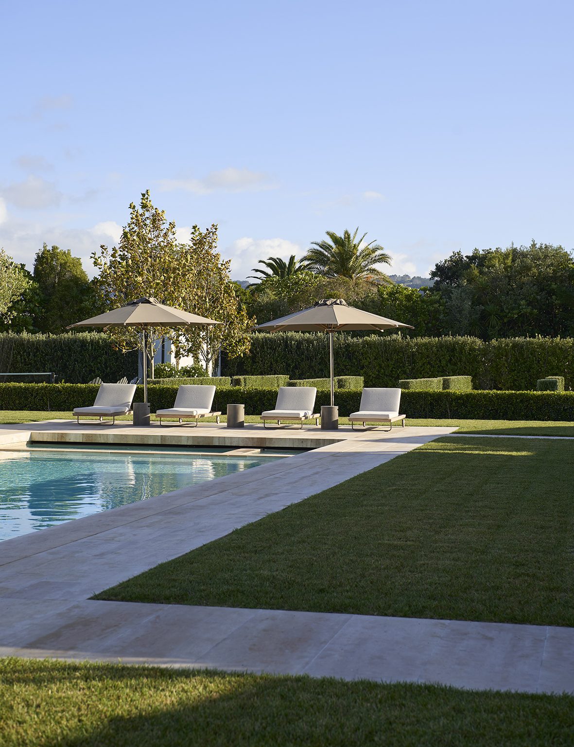 Beachside Retreat, Auckland. Landscape design by Suzanne Turley Landscapes